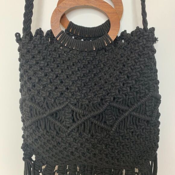 Danielle
Nicole Macrame Fringe Wood Handle Shoulder Purse - Picture 3 of 15